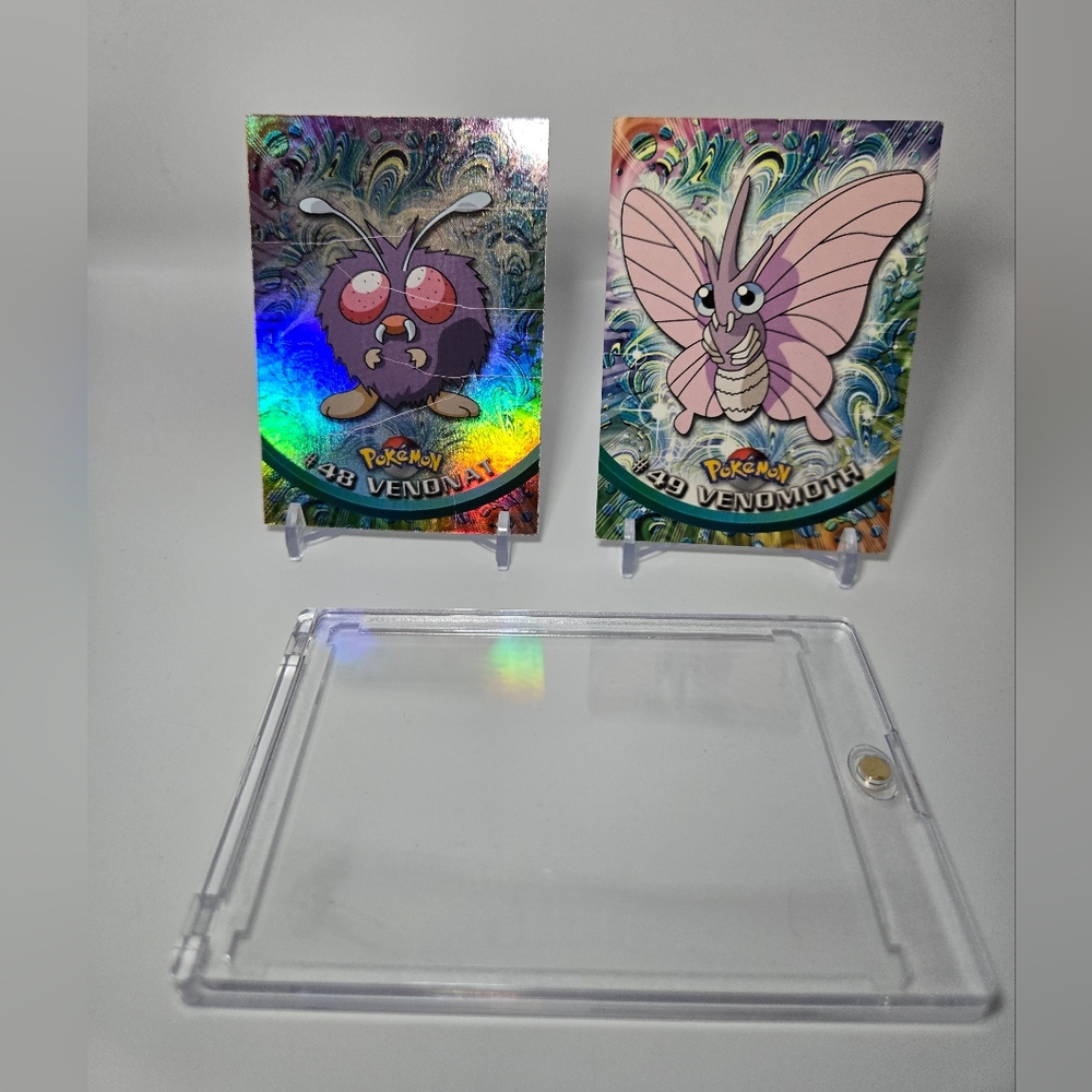 🦋 Listing: Venonat & Venomoth – Topps Pokémon Cards | Evolution Duo |